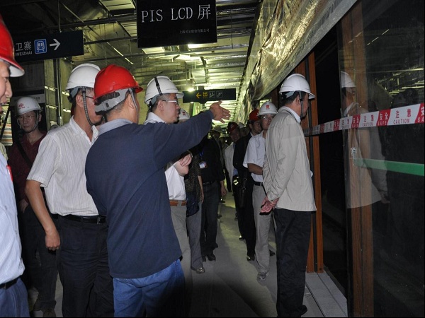 西安地铁一号线屏障门系统装置进入最后倒计时阶段